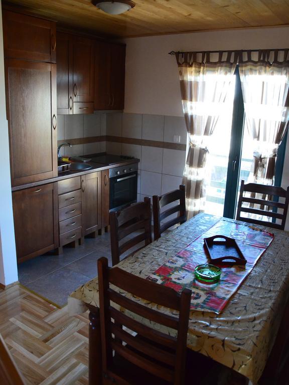 Family Apartments Žabljak Стая снимка